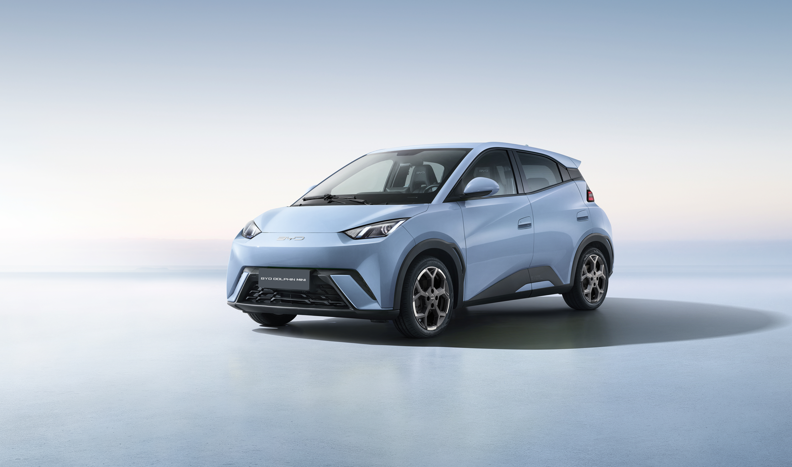 BYD Dolphin Mini em imagem oficial da marca
