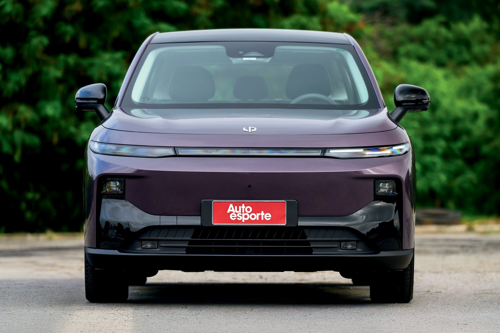 Leapmotor B10 híbrido REEV será apresentado no Brasil